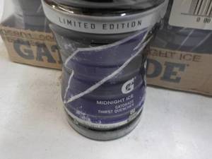 lot 218 image: 15 ct 28 oz Bottles Gatorade Midnig...