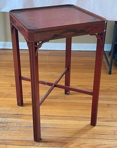 lot 53 image: Vintage Decorative Wood Table