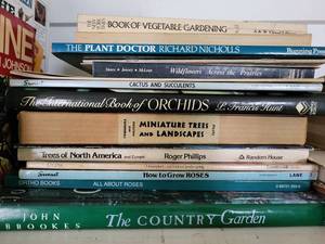 lot 235 image: Gardening & Horticulture Book Collection