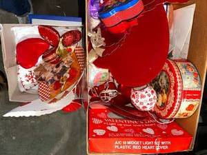 lot 328 image: Valentines Day Decor Lot