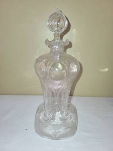 lot 375 image: Vintage Glassware Set Vase, Decanter, Pitcher