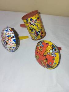 lot 398 image: Vintage Metal Noisemakers Set