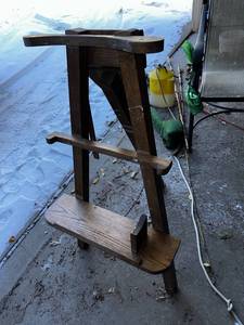 lot 407 image: Vintage Wooden Easel Stand