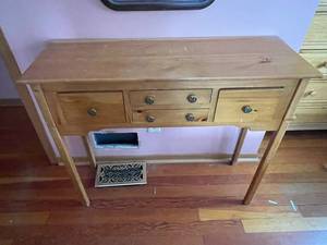 lot 110 image: Vintage Wooden Console Table