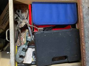 lot 336 image: Craftsman Tool Lot Riveter Kit