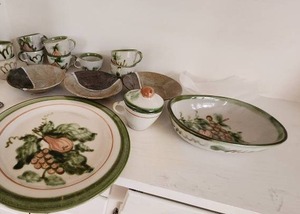 lot 68 image: John Taylor Ceramic Dinnerware Set