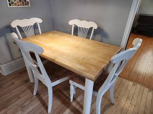 lot 97 image: Wood Dining Table and Chair Set