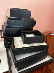 lot 126 image: Black Stackable Display Boxes Set
