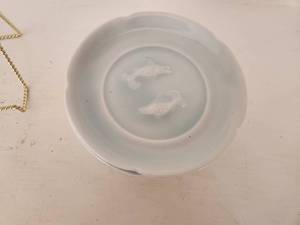 lot 70 image: Set of 6 Fish Design Porcelain Bowls
