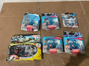 lot 246 image: LOT OF Mr. Beast Lab Toys
