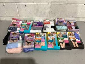 lot 488 image: LOT OF Womens Underwear