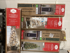 lot 503 image: LOT OF Miscellaneous Holiday Time Christmas Items