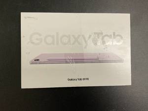 lot 2 image: Samsung Galaxy Tab S9 FE 10.9 Wi-Fi Tablet, 128GB