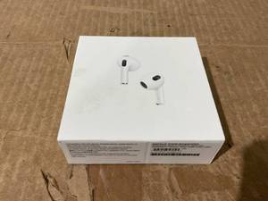 lot 302 image: Apple AirPods (3rd Generation)