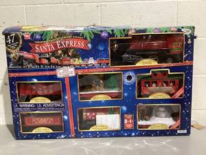 lot 599 image: BATTERY OPERATED G-GAUGE CHRISTMAS SET - SANTA EXPRESS, SET INCLUDE 47 PIECES