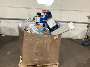 lot 915 image: Wholesale Pallet of Miscellaneous Items