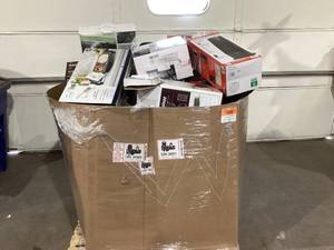 lot 920 image: Wholesale Pallet of Miscellaneous Items