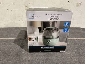 lot 223 image: Mainstays Ultrasonic Cool Mist Humidifier