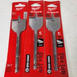 lot 43 image: Lot Of Three New Milwaukee Flat Boring Bits .1 12 48-27-1501