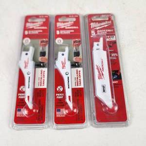 lot 66 image: Lot Of Three New Milwaukee Blades Two Ductwork Blades 48-00-1630 And One Hackzall Blades 49-00-5418