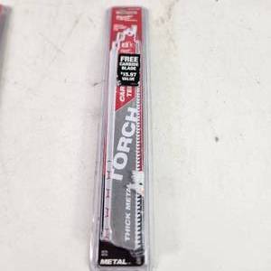 lot 70 image: New Pack Of Milwaukee Sawzall Metal Blades  48-00-5788 Includes Free Carbide Blade