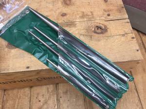 lot 144 image: CTT 4 Pc Jumbo Punch Set - Appears Unused