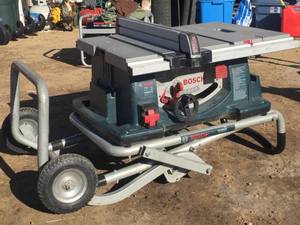 lot 129 image: Bosch TS3000 Jobsite 10 Table Saw - Wow