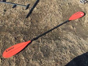 lot 179 image: Kayak Paddle