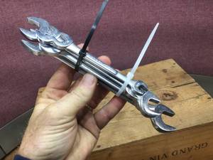 lot 225 image: 5 Craftsman Open-End Wrenches SAE 38 - 78