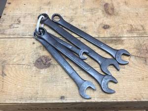 lot 234 image: Craftsman Black SAE Combination Wrenches 716 - 34