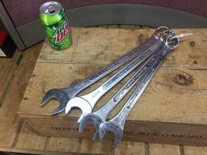 lot 241 image: 4 Large SAE Wrenches 1 - 1 116 - 1 18 - 1 14