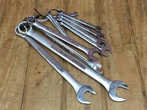 lot 251 image: 11 Craftsman SAE Combination Wrenches 516 - 1 116