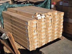 lot 263 image: Pallet Lot 1 PVC Light Filtering Mini Blinds 48 x 60 White