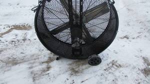 lot 29 image: 36 Ventilation Fan