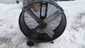 lot 48 image: 36 Ventilation Fan