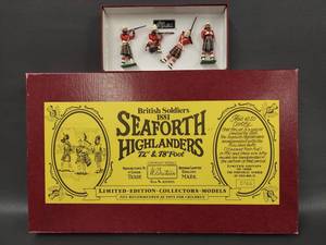 lot 32 image: Group Including Britain Seaforth Highlanders 1881 Collectible Figurines
