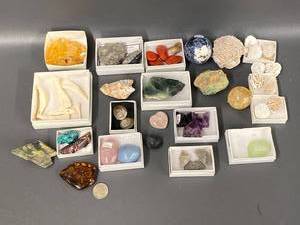 lot 1B image: Diverse Gemstone, Fossil, Mineral Collection
