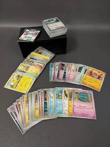 lot 3P image: Pokmon Trading Card Collection