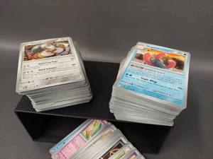 lot 10P image: Bulk Pokmon Card Lot Hundreds of Trading Cards