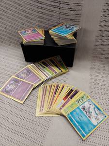 lot 24P image: Pokmon Trading Card Collection Lot - Mixed Set