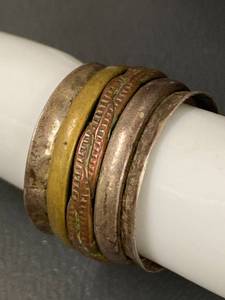 lot 46B image: Vintage Sterling Movable Band Ring