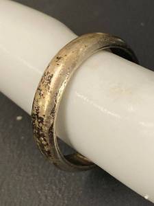 lot 69B image: Vintage Sterling Silver 925 Band Ring