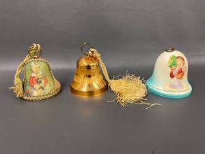 lot 94B image: Vintage Decorative Bell Music Box Lot
