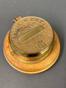 lot 95B image: Neptune Meter Trident Brass Music Box