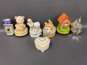lot 111B image: Music Box Lot