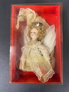 lot 15J image: Porcelain Angel Figurine with Lace and Wings