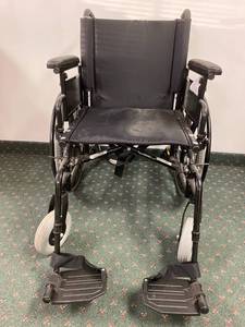 lot 50F image: Invacare 9000 XDT Wheelchair Sturdy Comfortable Mobility Solution
