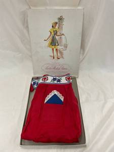 lot 6E image: Vintage Swiss Ladies Hostess Apron with Embroidery