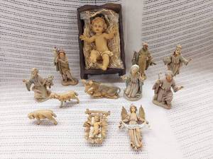 lot 40E image: Group Including Vintage Nativity Scene Set with Figurines and Animals