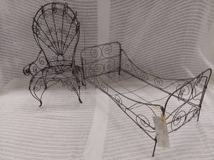 lot 84E image: Vintage Marshall Fields Wire Doll Furniture Set Chair and Bed